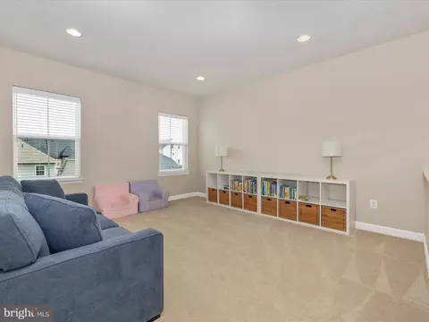 Living - 827 Holden Rd, Frederick, MD 21701 photo 5 of 9