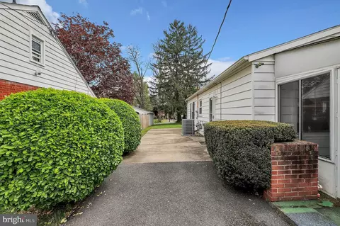 Exterior - 312 Broadway St, Frederick, MD 21701 photo 8 of 15
