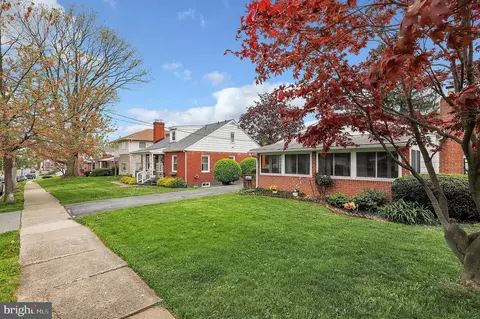 Exterior - 312 Broadway St, Frederick, MD 21701 photo 6 of 15