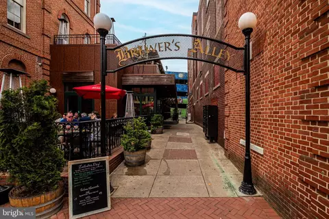 View/Area - 312 Broadway St, Frederick, MD 21701 photo 1 of 7