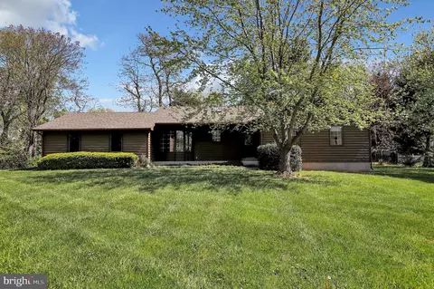 7813 Rocky Springs Rd, Frederick, MD 21702
