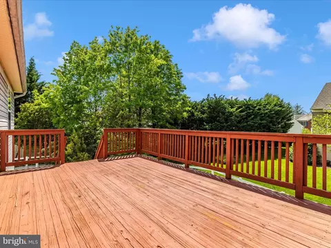 Exterior - 1005 Bexhill Dr, Frederick, MD 21702 photo 12 of 20