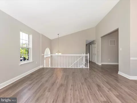 Living - 1005 Bexhill Dr, Frederick, MD 21702 photo 6 of 18