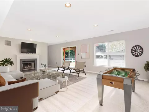 Living - 1005 Bexhill Dr, Frederick, MD 21702 photo 13 of 18