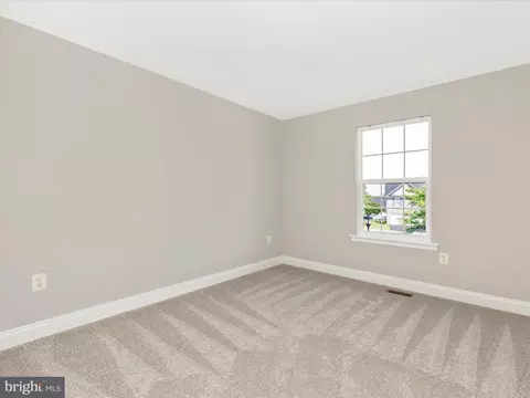Bedroom - 1005 Bexhill Dr, Frederick, MD 21702 photo 5 of 7