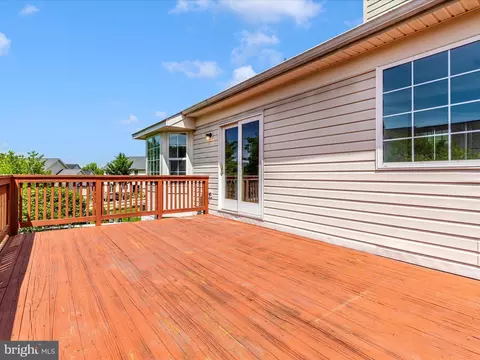 Exterior - 1005 Bexhill Dr, Frederick, MD 21702 photo 13 of 20