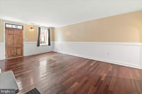 Living - 109 5th St W, Frederick, MD 21701 photo 4 of 5