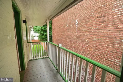 Exterior - 109 5th St W, Frederick, MD 21701 photo 4 of 25