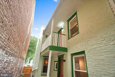 Exterior - 109 5th St W, Frederick, MD 21701 photo 15 of 25