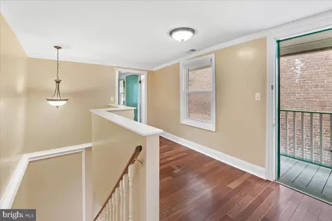 Entry Way - 109 5th St W, Frederick, MD 21701 photo 10 of 10