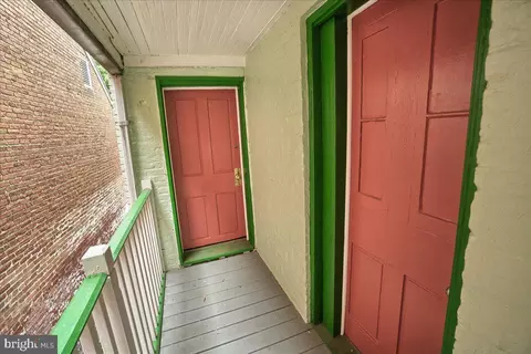 Exterior - 109 5th St W, Frederick, MD 21701 photo 7 of 25