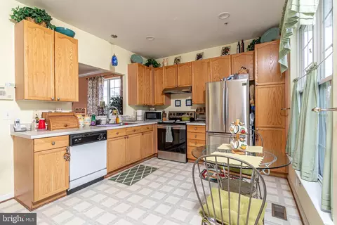 Kitchen - 150 Harpers Way, Frederick, MD 21702 photo 2 of 4
