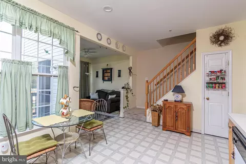 Dining - 150 Harpers Way, Frederick, MD 21702 photo 3 of 3