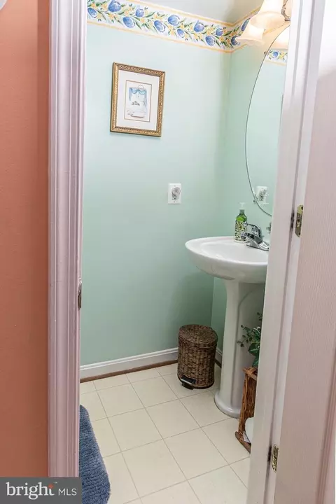 Bath - 150 Harpers Way, Frederick, MD 21702 photo 2 of 7