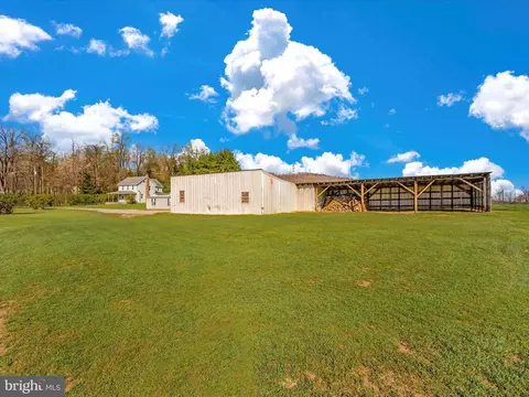 Exterior - 4902 Wise Rd, Cascade, MD 21719 photo 10 of 19