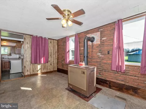 Other - 4902 Wise Rd, Cascade, MD 21719 photo 6 of 18