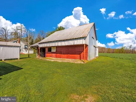 Exterior - 4902 Wise Rd, Cascade, MD 21719 photo 11 of 19