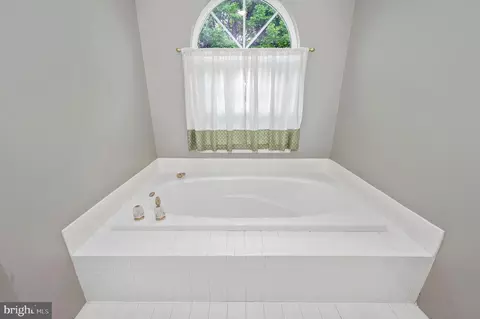 6404 Spring Forest Rd, Frederick, MD 21701 photo 32