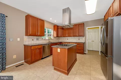 6404 Spring Forest Rd, Frederick, MD 21701 photo 18