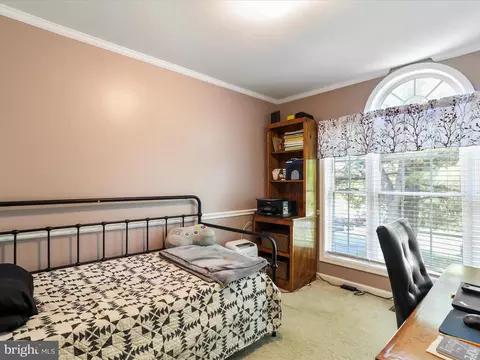 Bedroom - 210 E K St, Brunswick, MD 21716 photo 6 of 6