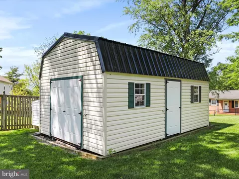 Other - 210 E K St, Brunswick, MD 21716 photo 3 of 13