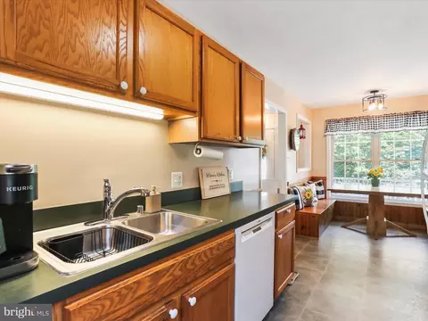 Kitchen - 210 E K St, Brunswick, MD 21716 photo 4 of 4