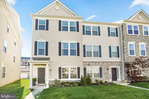 648 Blandwood Rd, Frederick, MD 21701