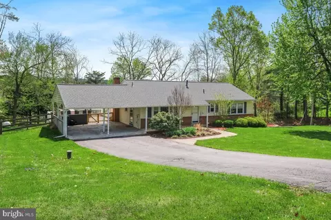 2044 Fire Tower Ln, Ijamsville, MD 21754