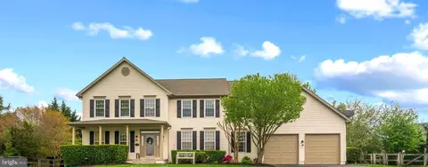 2828 Haddington Ct, Adamstown, MD 21710