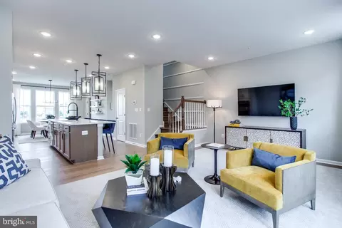 Living - 2575 Grangemill Ln #LOT 93, Frederick, MD 21701 photo 7 of 9