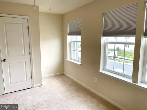 Bedroom - 402 Pemberton Park Ln, Frederick, MD 21703 photo 2 of 2