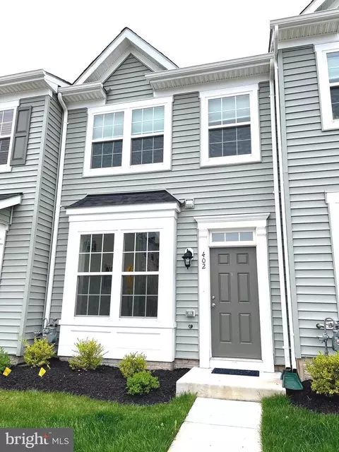402 Pemberton Park Ln, Frederick, MD 21703