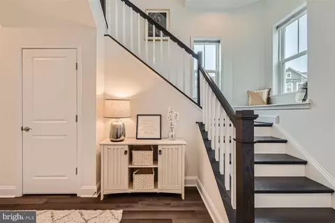 Entry Way - 950 Holden Rd, Frederick, MD 21701 photo 1 of 5