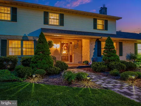 Exterior - 7901 Runnymeade Dr, Frederick, MD 21702 photo 12 of 20