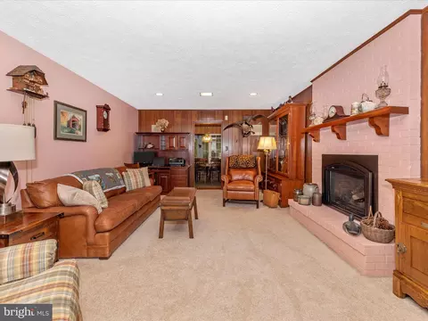 Living - 7901 Runnymeade Dr, Frederick, MD 21702 photo 3 of 5