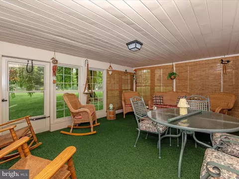 Exterior - 7901 Runnymeade Dr, Frederick, MD 21702 photo 2 of 20