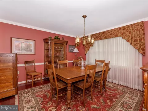Dining - 7901 Runnymeade Dr, Frederick, MD 21702 photo 2 of 3
