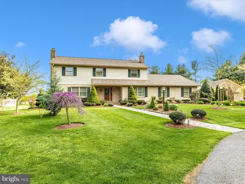 Exterior - 7901 Runnymeade Dr, Frederick, MD 21702 photo 4 of 20