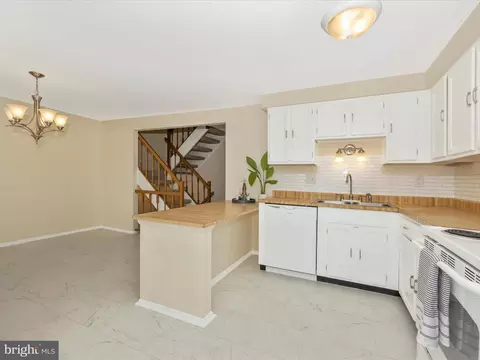 1745 Heather Ln, Frederick, MD 21702 photo 16