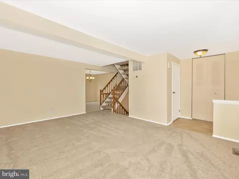 1745 Heather Ln, Frederick, MD 21702 photo 8