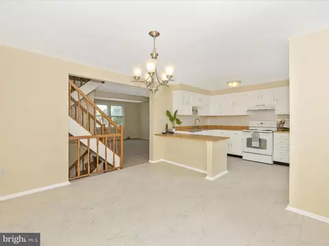 1745 Heather Ln, Frederick, MD 21702 photo 10