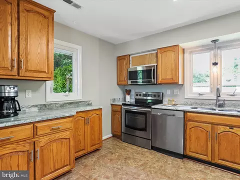 177 Stoneybrook Ct, Frederick, MD 21702 photo 17