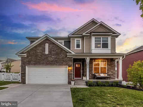 5802 Zoe Ln, Frederick, MD 21704