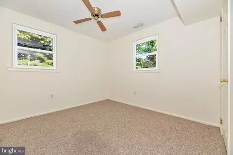 Bedroom - 28014 Barnes Rd, Monrovia, MD 21770 photo 7 of 9