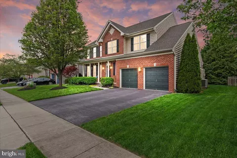 111 Wheeler Ln, Frederick, MD 21702