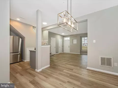 5709 Duke Ct, Frederick, MD 21703 photo 11