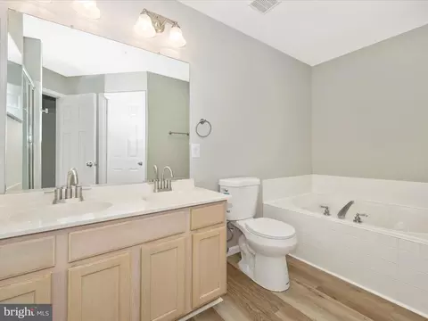5709 Duke Ct, Frederick, MD 21703 photo 24