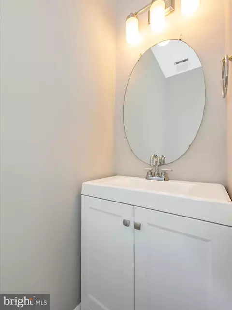 5709 Duke Ct, Frederick, MD 21703 photo 16
