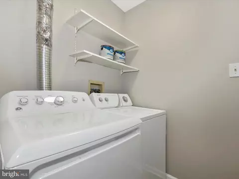 5709 Duke Ct, Frederick, MD 21703 photo 35
