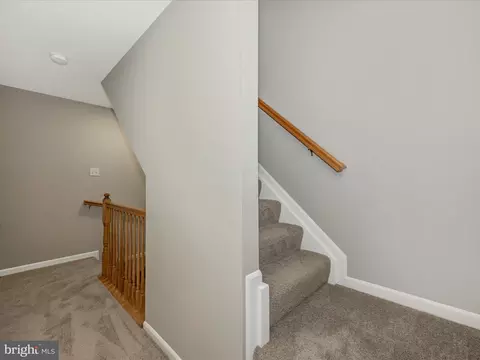 5709 Duke Ct, Frederick, MD 21703 photo 27